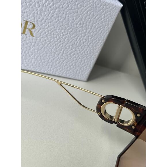 NEW Dior 30Montaigne SU Brown Oversized Square Sunglasses main image 8